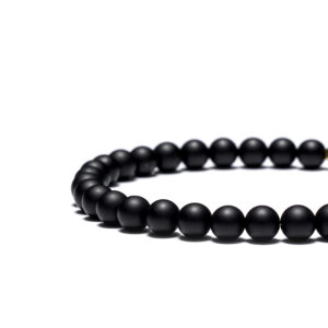 6mm matte black onyx bead bracelet close-up