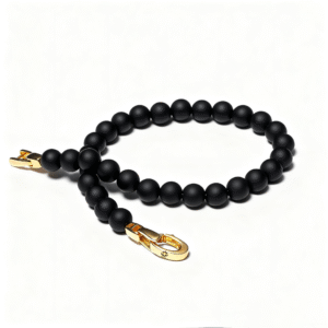 Men’s black onyx bracelet featuring 18K gold-plated 925 silver clasp